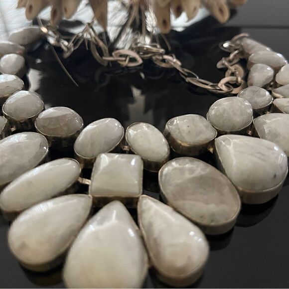 Moonstone grey silver tone necklace - Picture 1 of 6